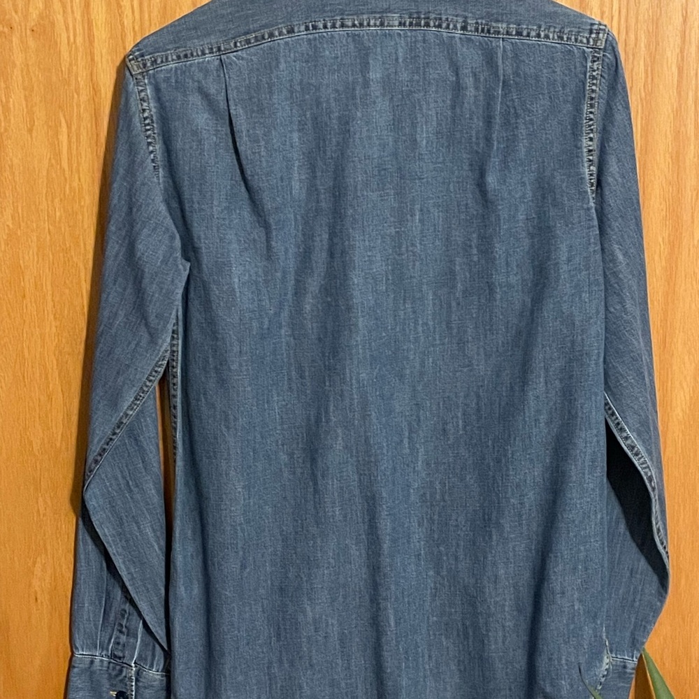 Men’s J. Crew Blue Denim Shirt - Picture 2 of 3